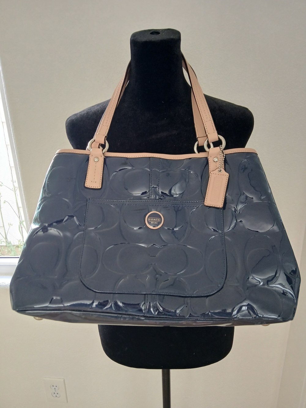 NWT Coach Peyton Signature Embossed Patent Leather Tote Bag + Dust Bag